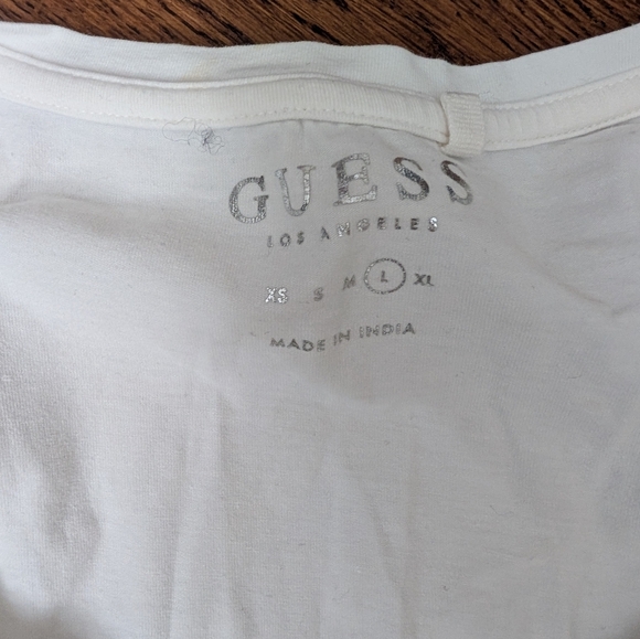 EUC GUESS Los Angeles Women’s S/S Lips T-Shirt Sz L White W/ Silver Sequins Y2K - Picture 2 of 7